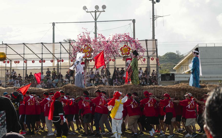 Yonabaru Tug of War 